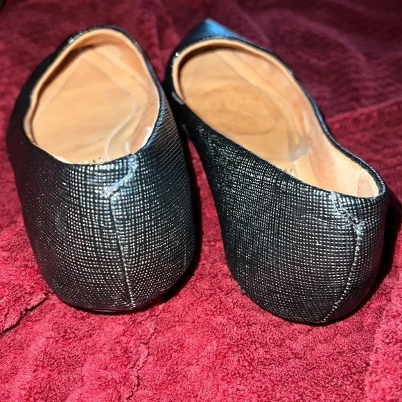 Vizzano black shiny embossed Lizard leather  pointy toe Flats Sz 37 - Picture 13 of 16